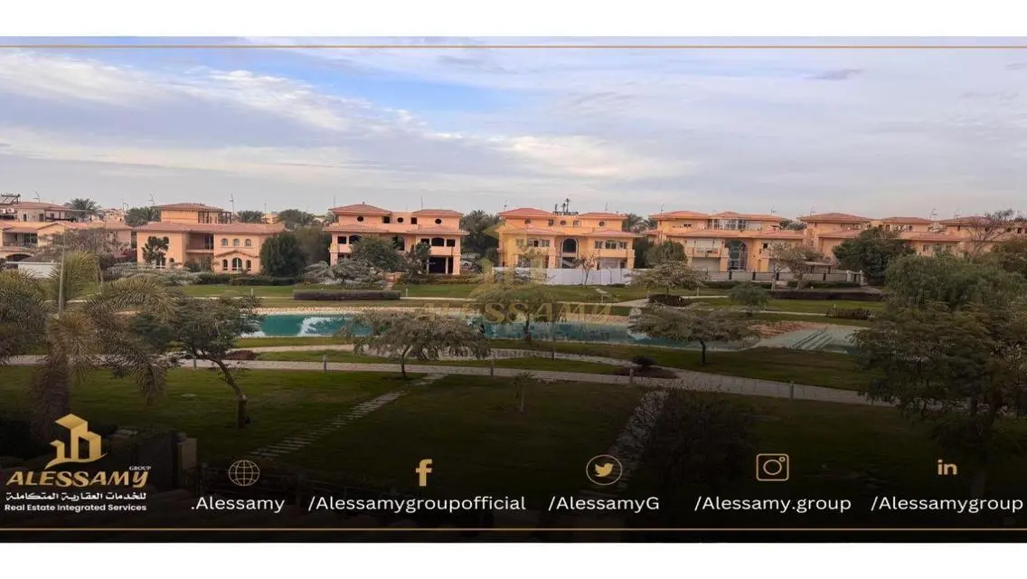 Luxurious Apartment in a Prime Location Near Open-Air Mall