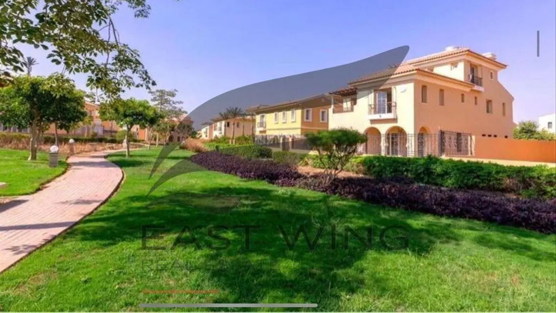 Luxury Villa for Sale with Maid's Room and Balcony