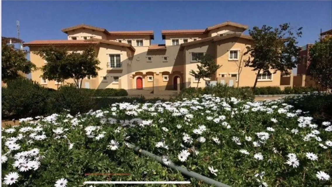 Luxury Villa for Sale with Maid's Room and Balcony