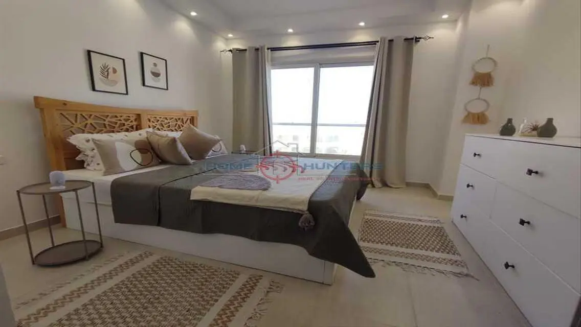 شقة مميزة للبيع بجوار البحيرات