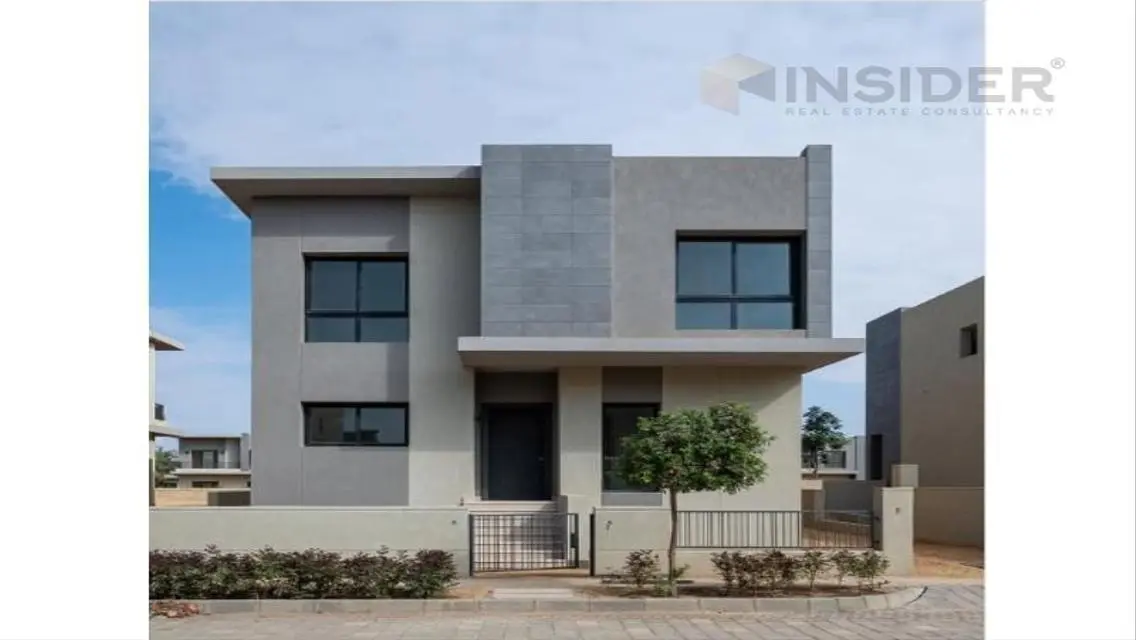 Luxury Villa for Sale with Private Pool and Garden