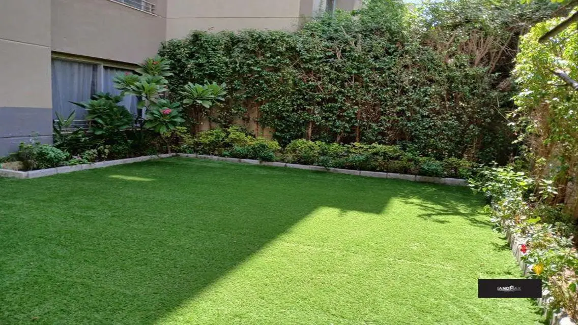 شقة مميزة بتصميم فريد وموقع ممتاز