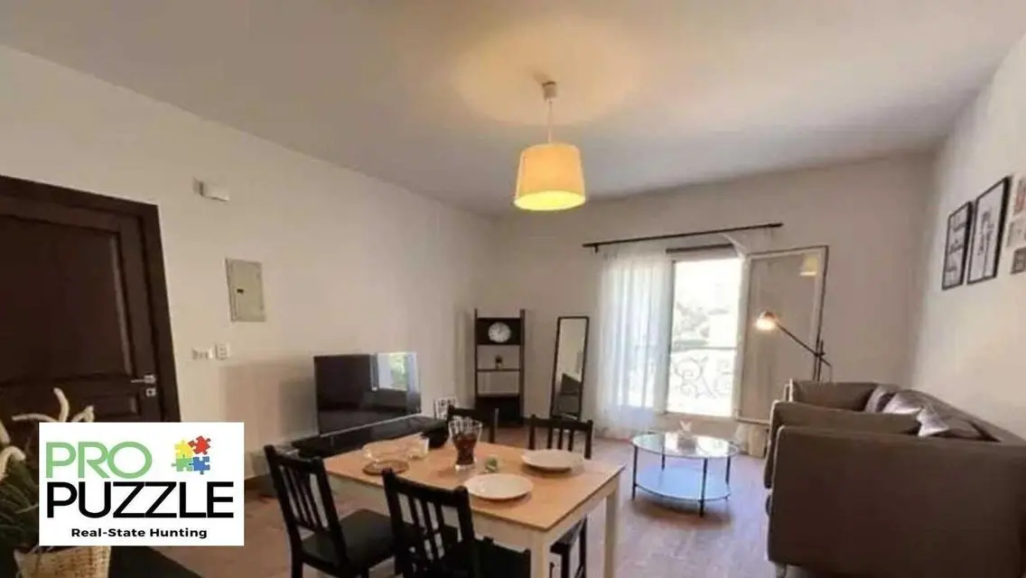 Luxury Studio in Hyde Park 80m²