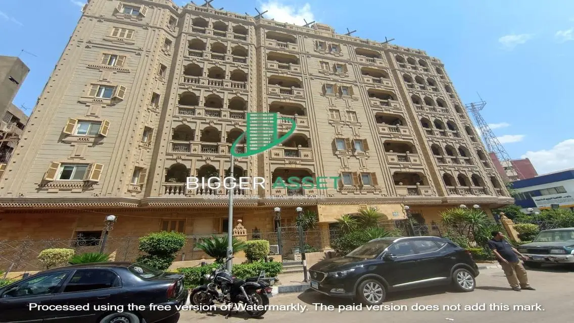 مكتب بمساحة 250 متر للبيع بسعر 40000 جنيه