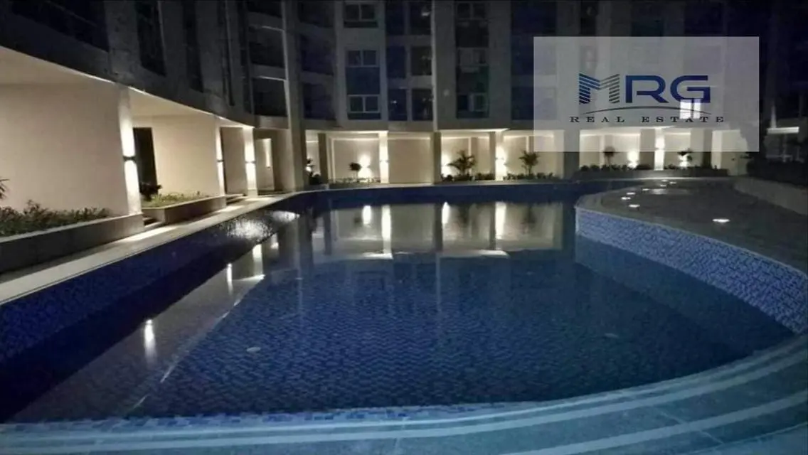 شقة فاخرة 3 غرف نوم مع مسبح ومرافق ممتازة
