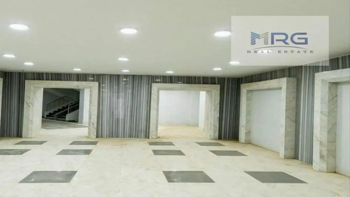 شقة فاخرة 3 غرف نوم مع مسبح ومرافق ممتازة