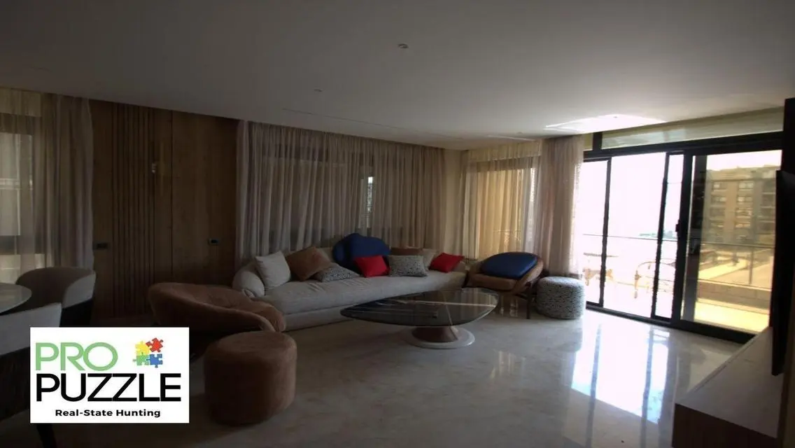 Luxurious Apartment for Rent - 2 Bedrooms 140m²