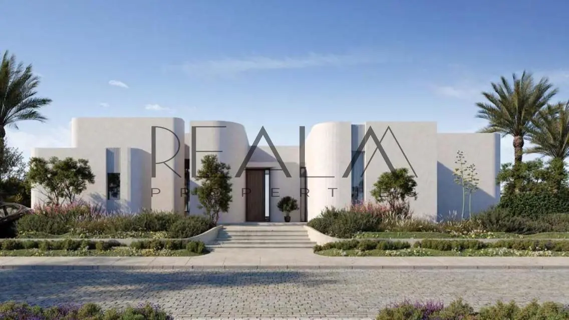 Luxury House for Sale with Private Pool and Garden