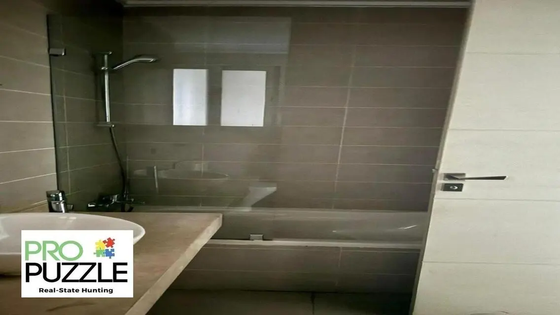 Apartment for Rent in Village Gate Compound