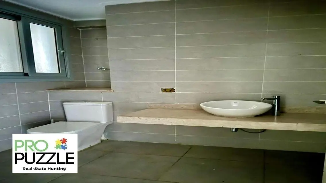 Apartment for Rent in Village Gate Compound