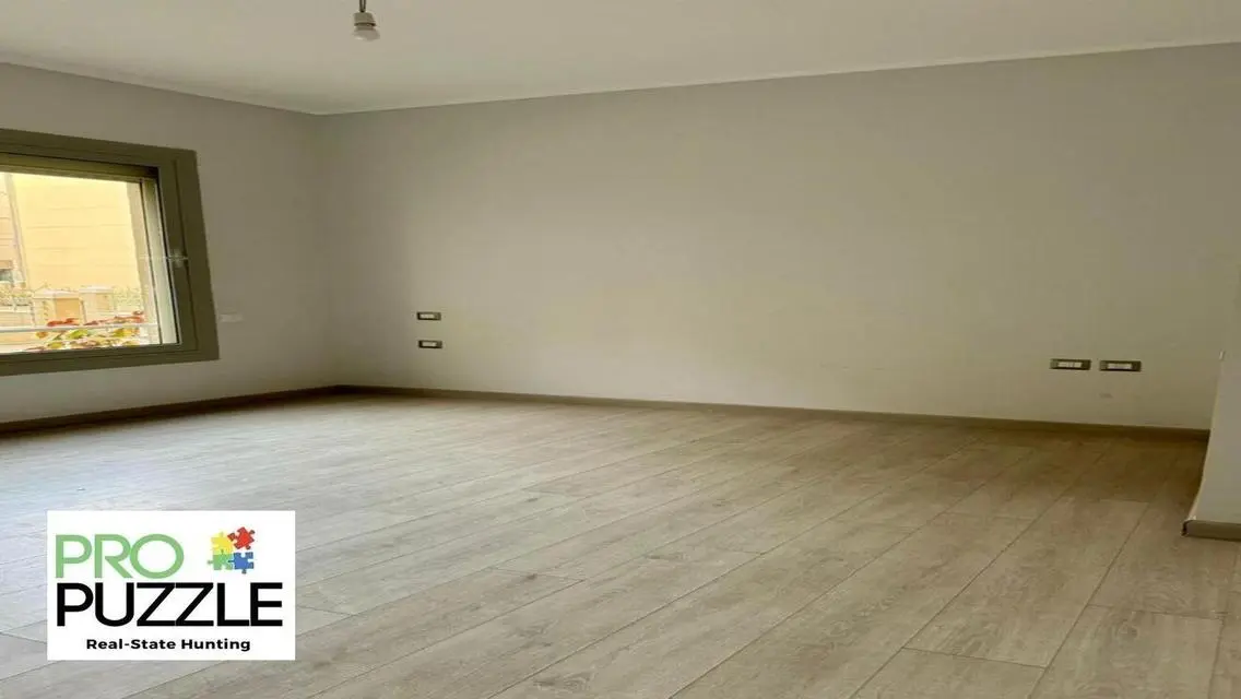 Apartment for Rent in Village Gate Compound