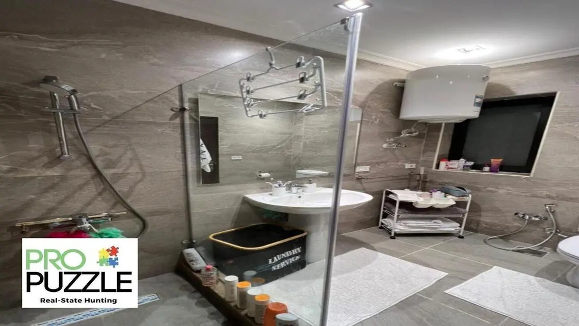 Ultra Luxury Apartment for Rent in Lake View Residence - 142 sqm
