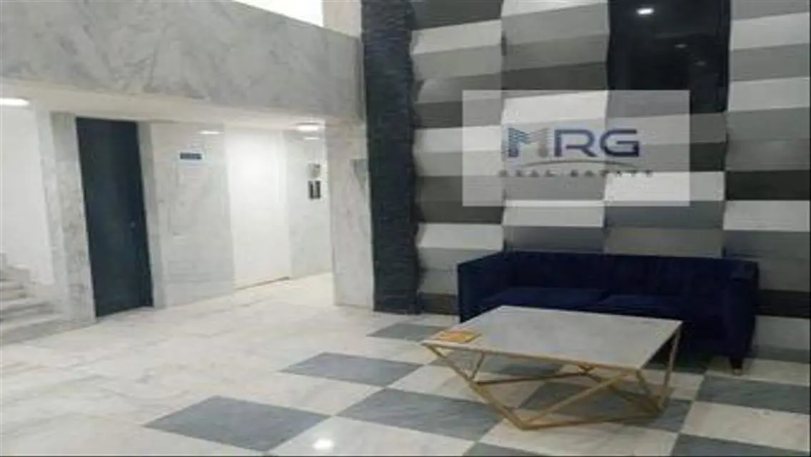 عقار مميز بتصميم عصري ومرافق فاخرة
