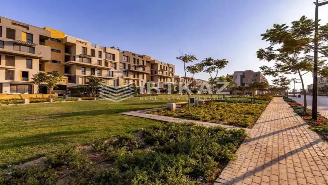فيلا فاخرة للإيجار بمساحة 310 متر في AUC