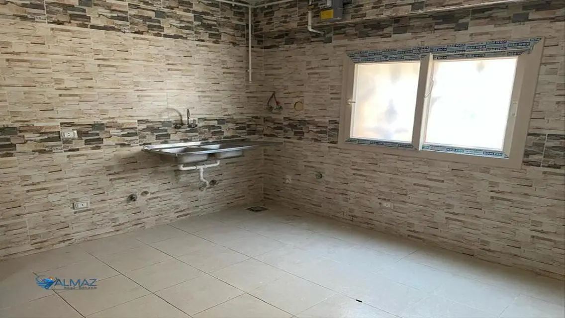 Premium Apartment for Sale in E8525-D-220