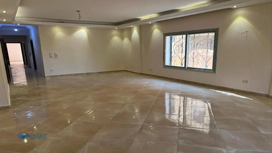 Premium Apartment for Sale in E8525-D-220