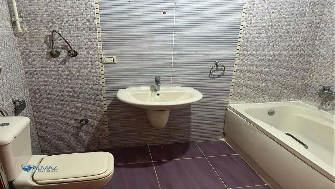 Premium Apartment for Sale in E8525-D-220