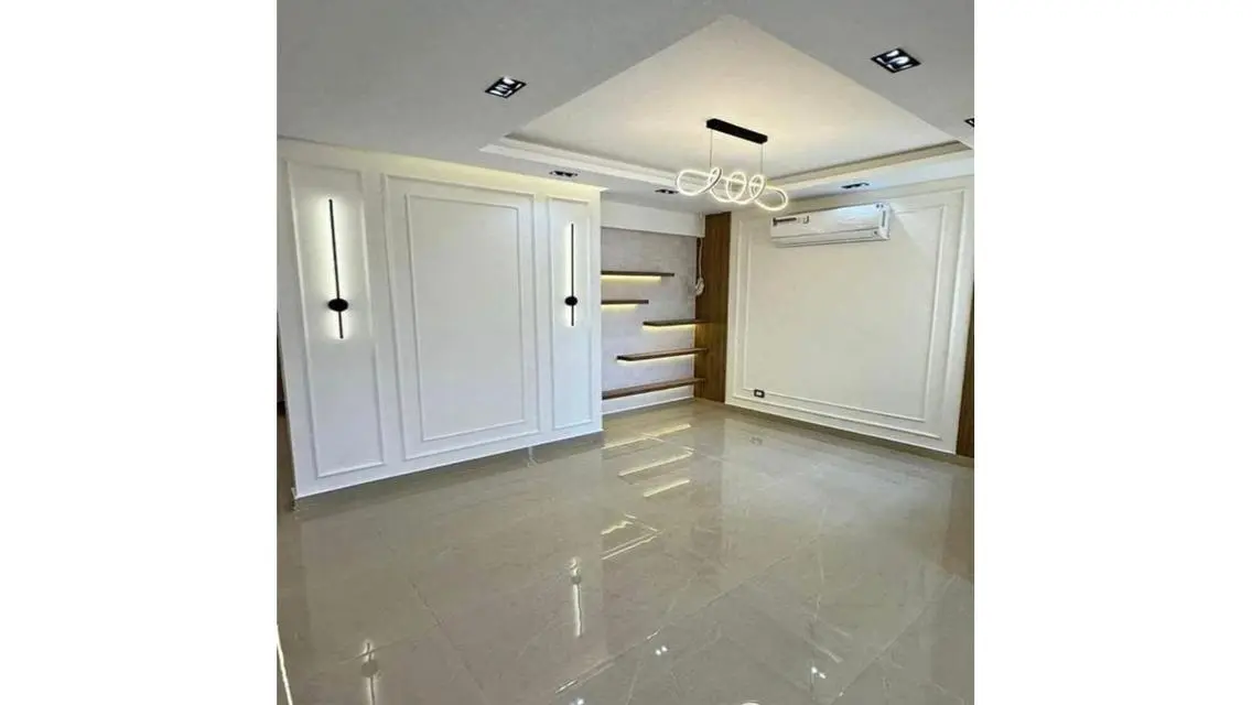 Luxury Villa for Sale with Spacious Amenities