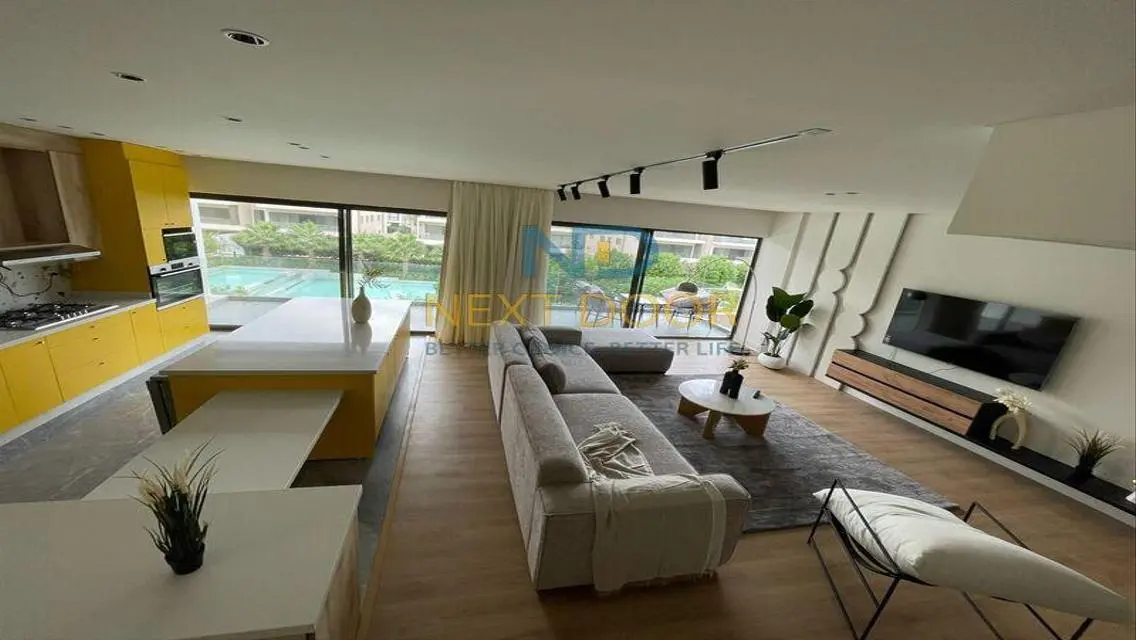 Luxury Apartment with 210 sqm and Stunning View