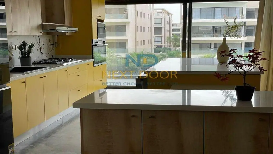 Luxury Apartment with 210 sqm and Stunning View