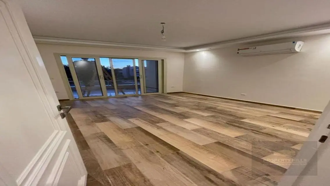 Stunning Villa for Sale with Exquisite Features