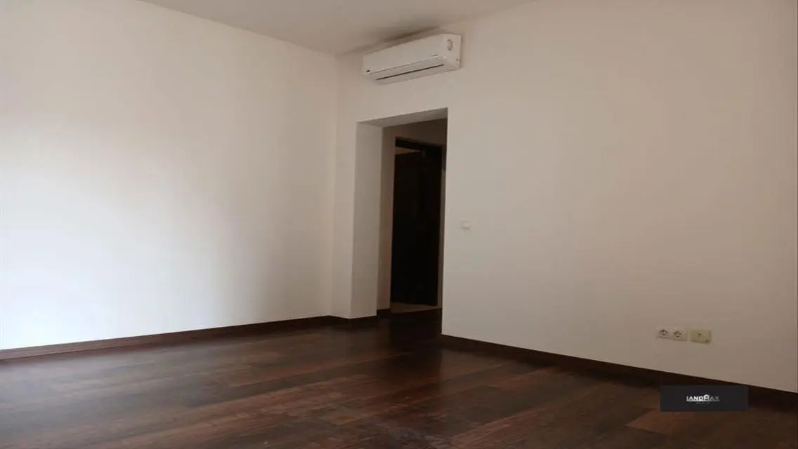 Stunning 200 sqm Apartment for Sale