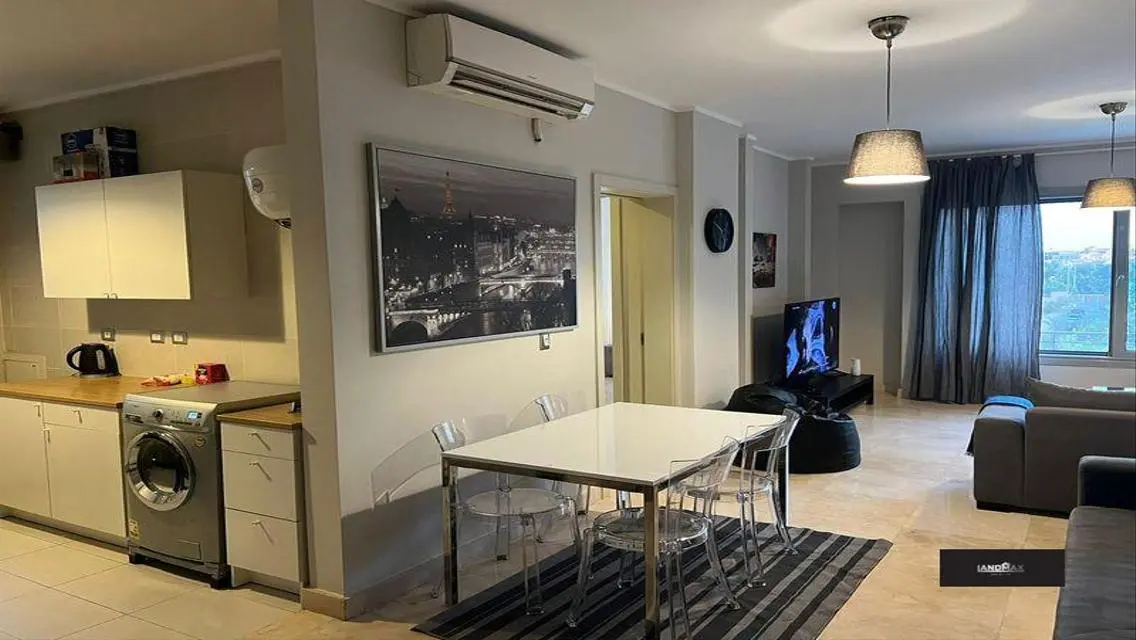 وحدة سكنية مميزة بالقرب من الجامعة الأمريكية