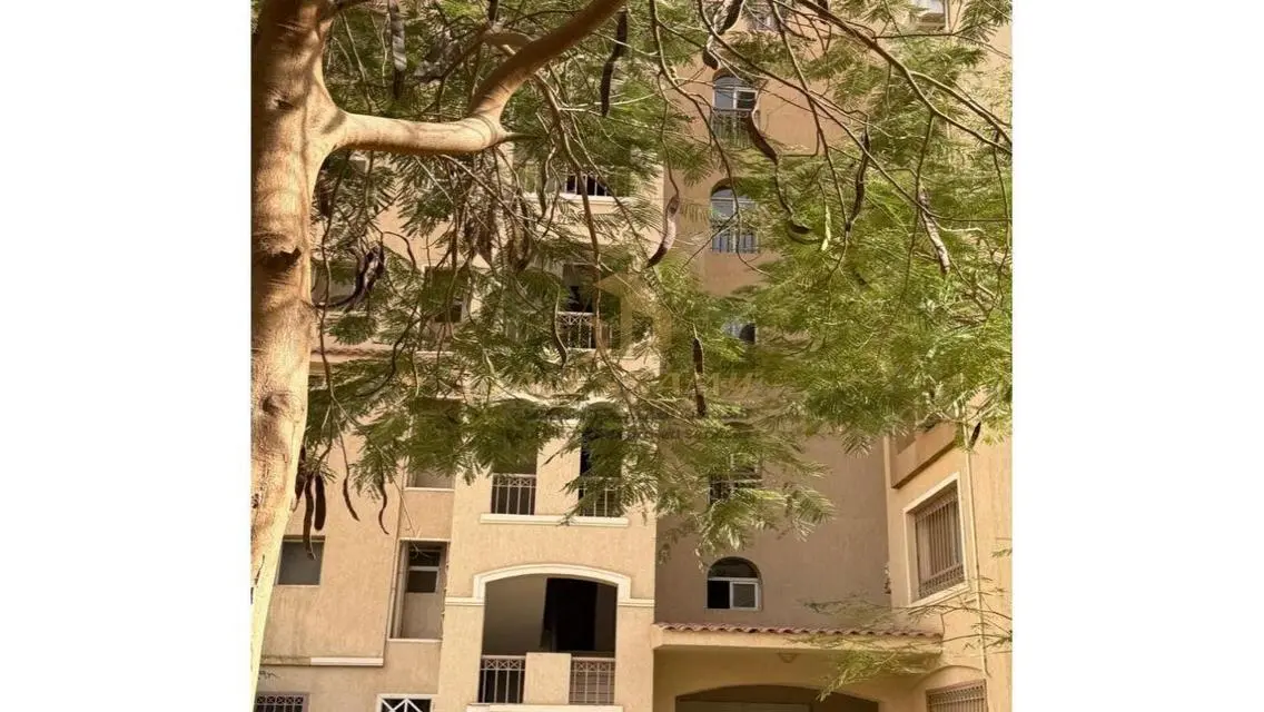 شقة فاخرة للبيع بالقرب من المول المفتوح
