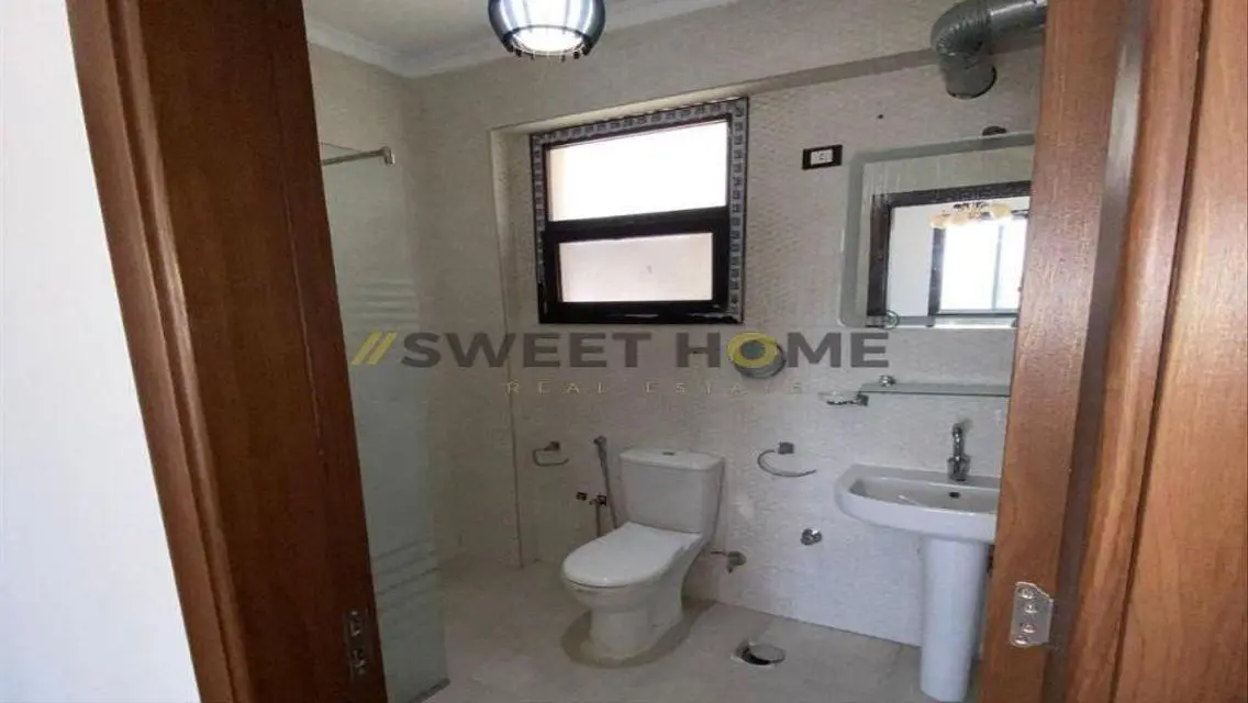 Luxury Apartment for Rent in R8-2-2-140
