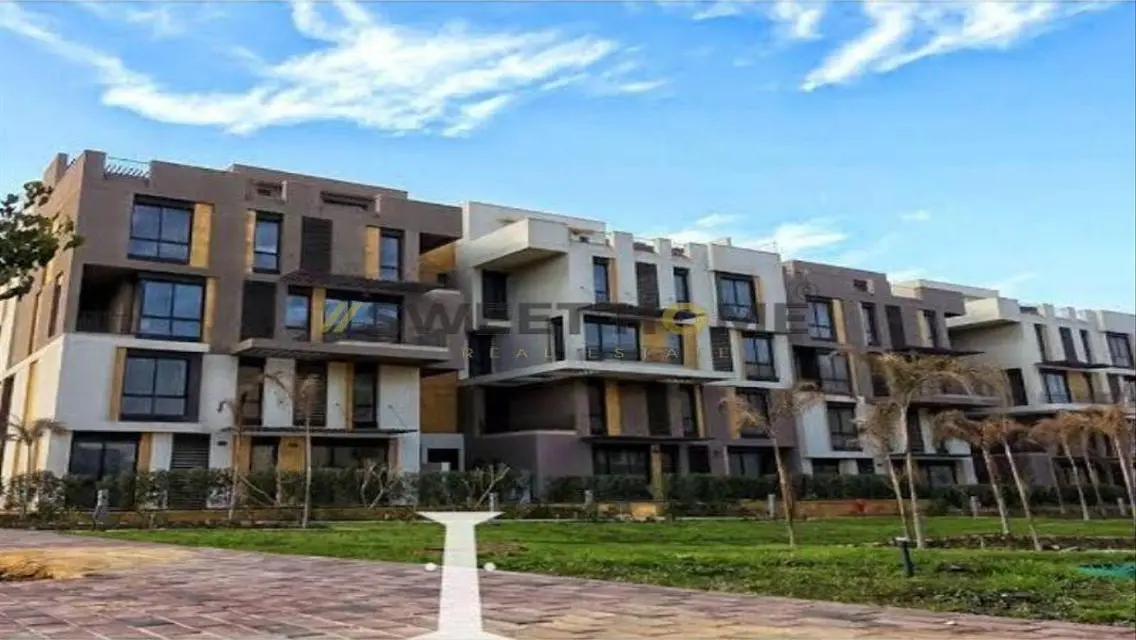 Luxury Apartment for Rent in R8-2-2-140