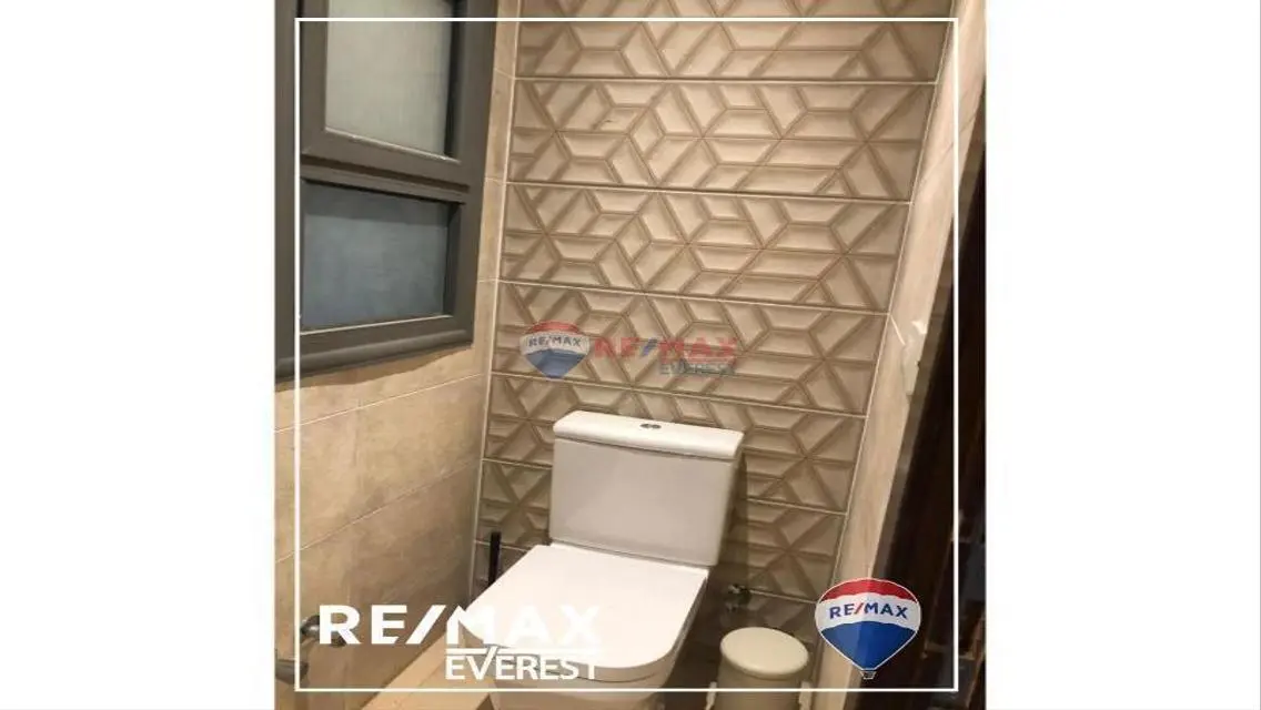 Spacious Apartment for Sale with 353 Square Meters