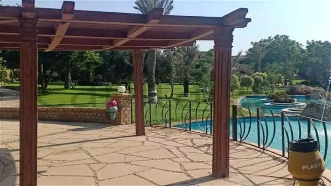 فاخرة مع حديقة خاصة ومرافق حديثة