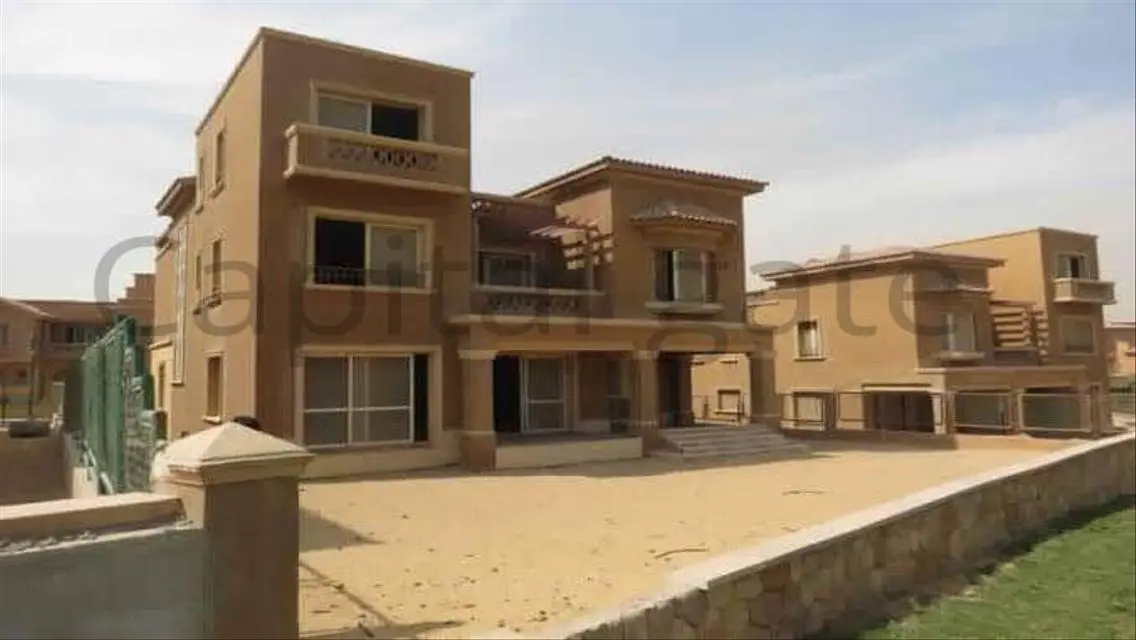 فاخرة مع حديقة خاصة ومرافق حديثة