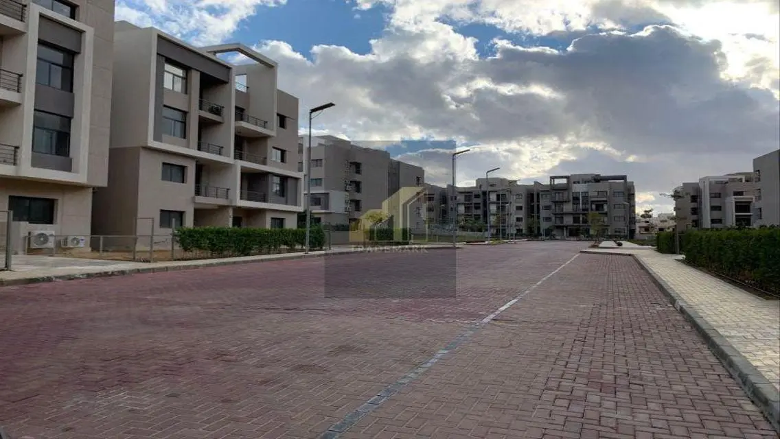 Luxurious 195 Sqm Apartment with Premium Amenities