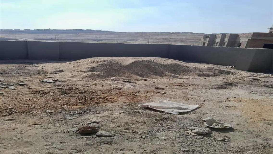 عقار فاخر بإطلالة ساحرة على البحيرات