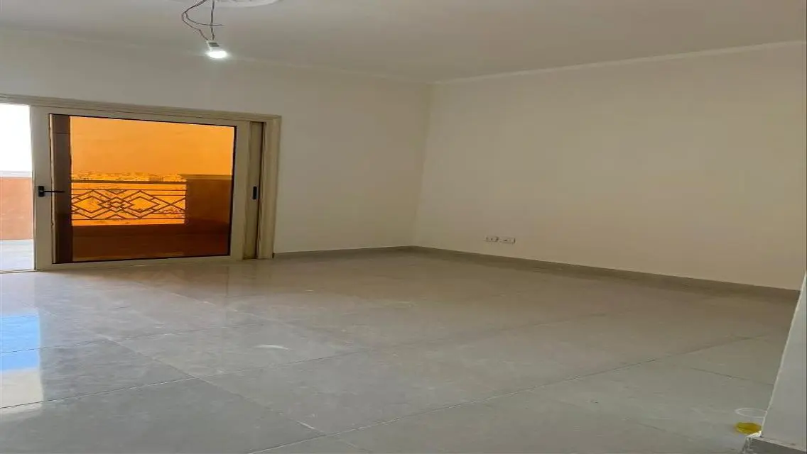 شقة فاخرة للبيع في قلب المدينة