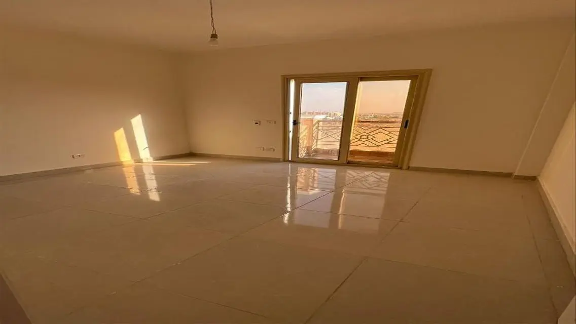 شقة فاخرة للبيع في قلب المدينة