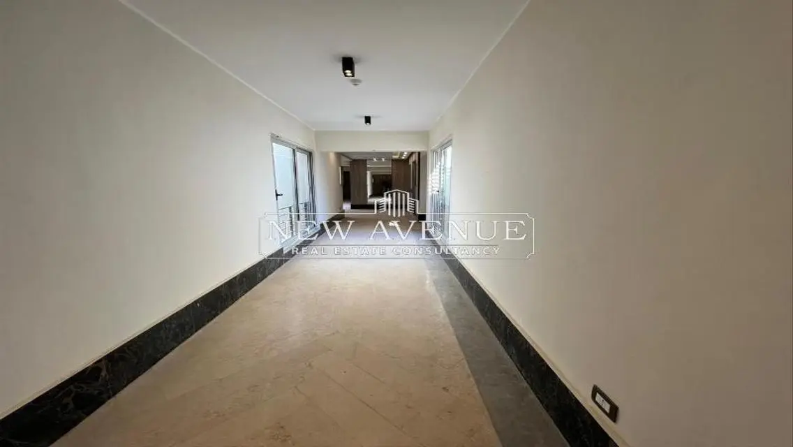Luxurious 3-Bedroom Apartment in a Prime Location