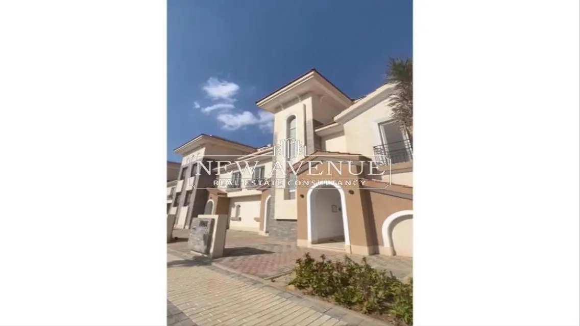 Luxurious Villa with Private Pool and Garden