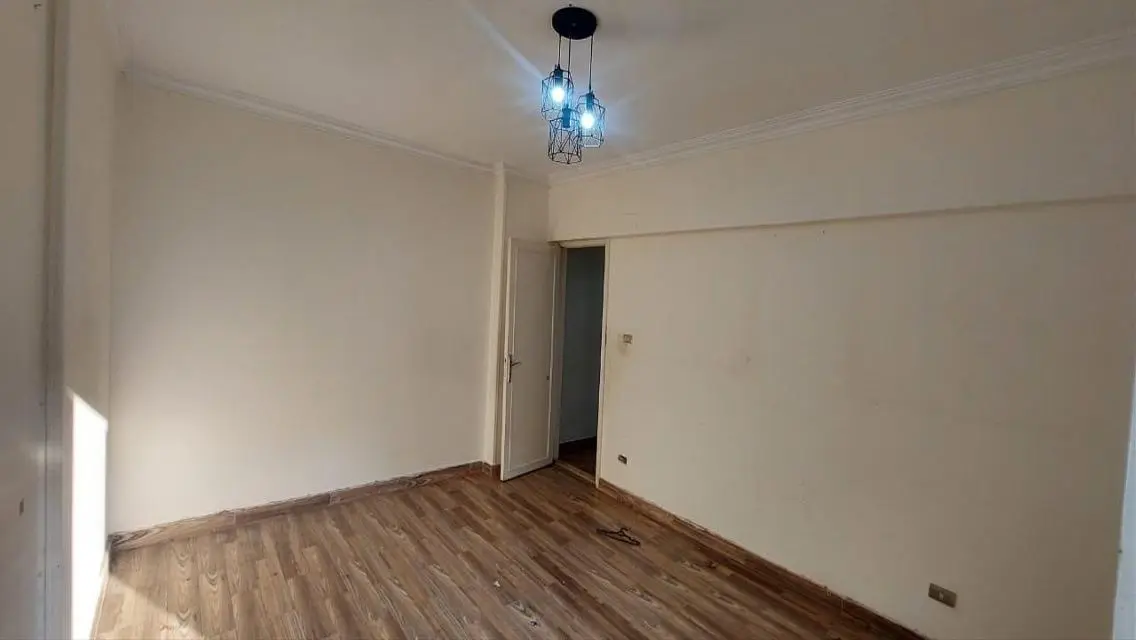 Luxury Apartment for Sale with Ample Space and Amenities