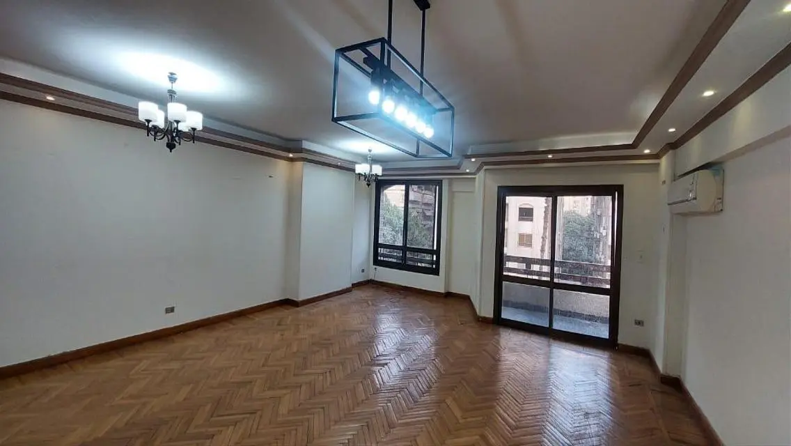 Luxury Apartment for Sale with Ample Space and Amenities