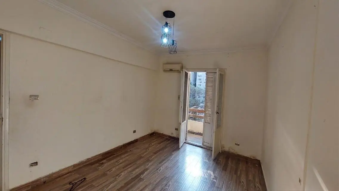 Luxury Apartment for Sale with Ample Space and Amenities