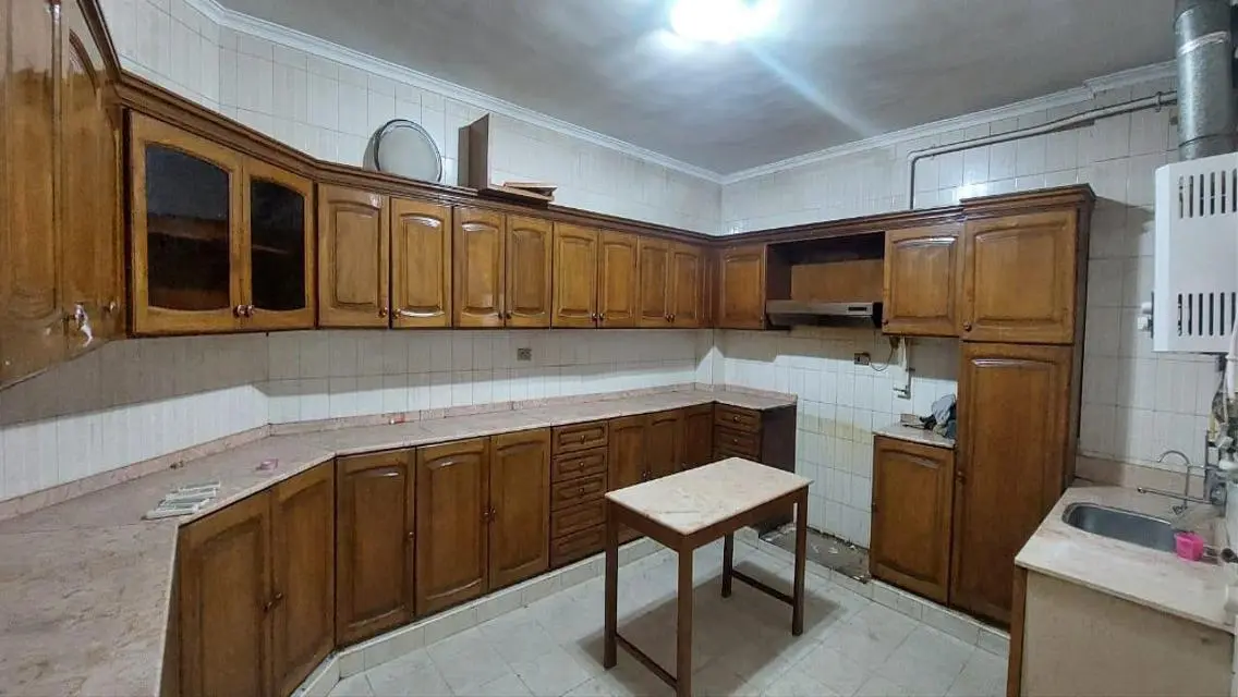Luxury Apartment for Sale with Ample Space and Amenities