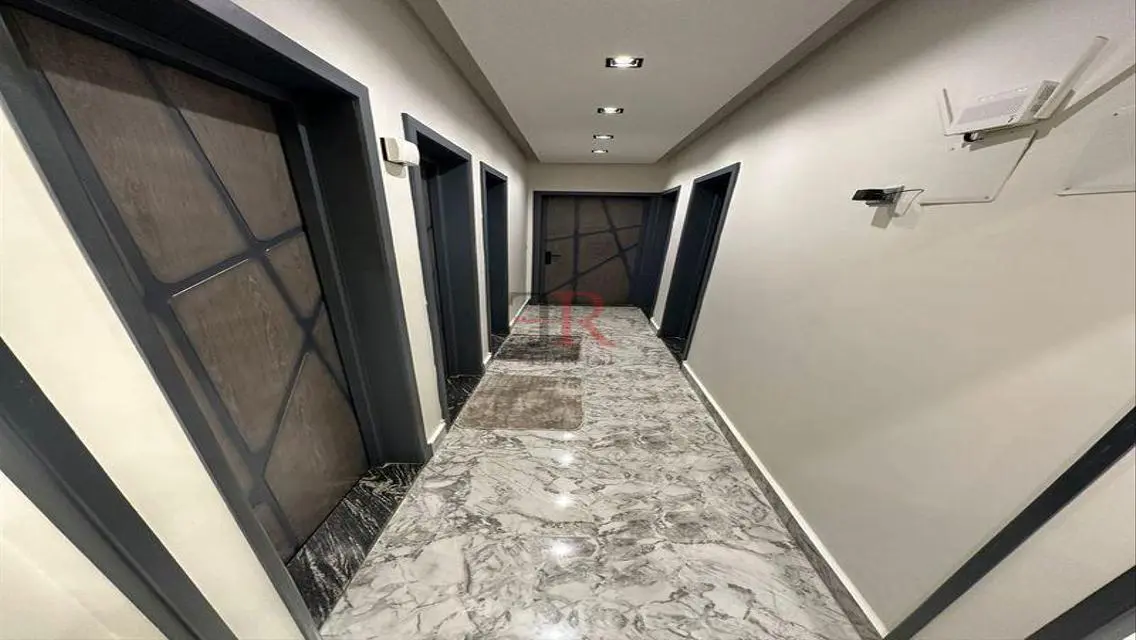 شقة رائعة بأثاث كامل وبسعر مغري
