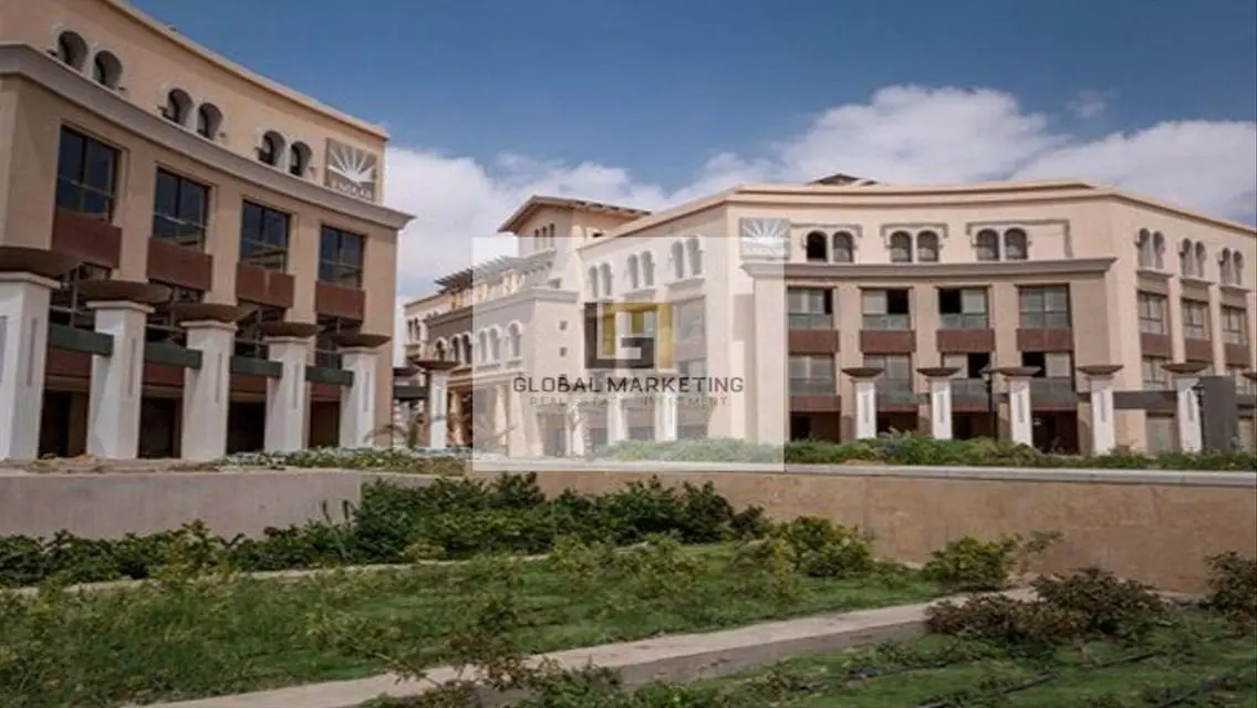 Spacious 400 sqm Apartment with Excellent Amenities