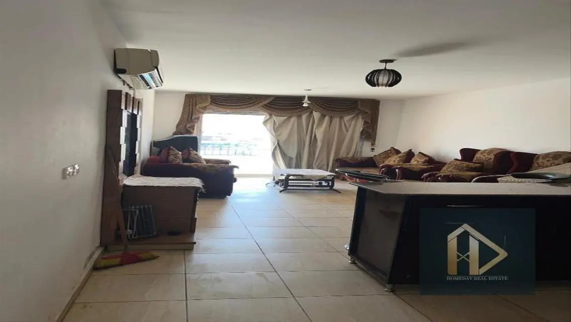 Luxury Apartment for Sale with Scenic Lake Views