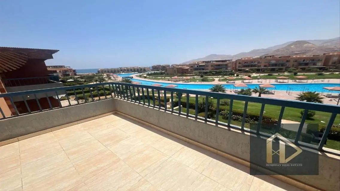 Luxury Apartment for Sale with Scenic Lake Views