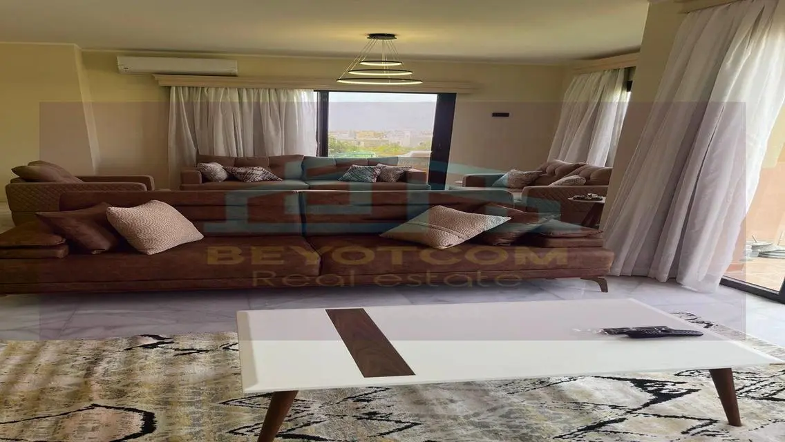 Luxury Villa for Rent - 257 sqm with Shared Pool