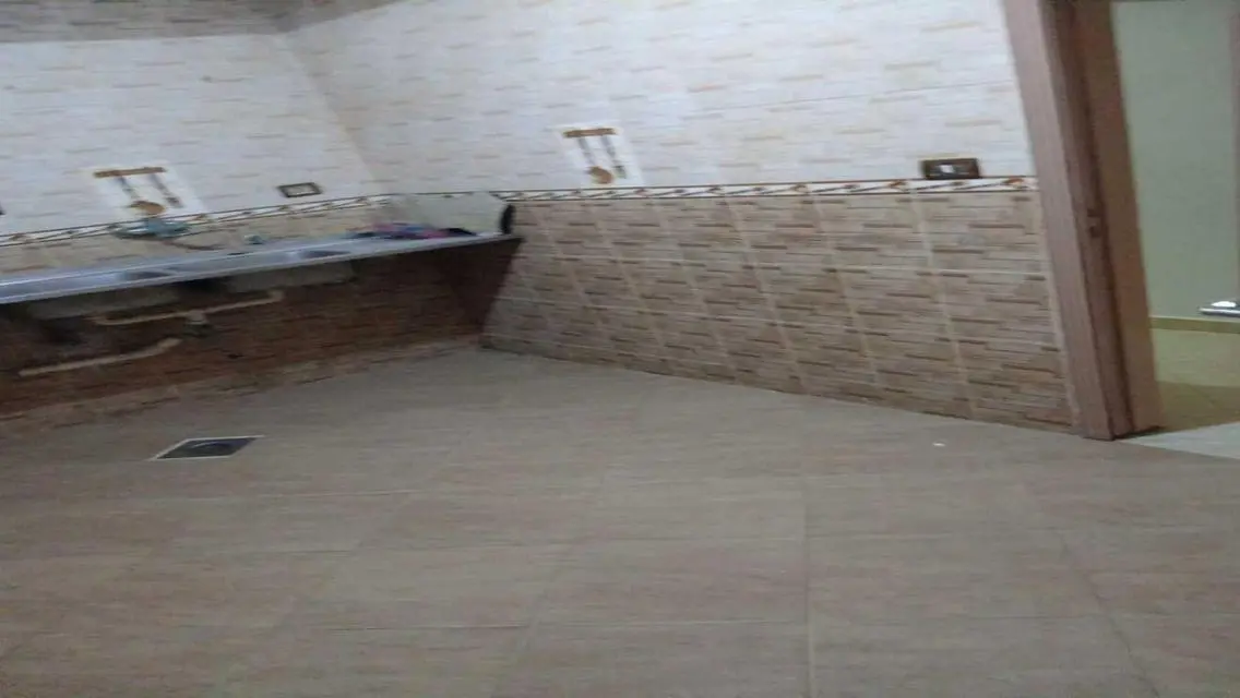 شقة للإيجار بسعر مغري