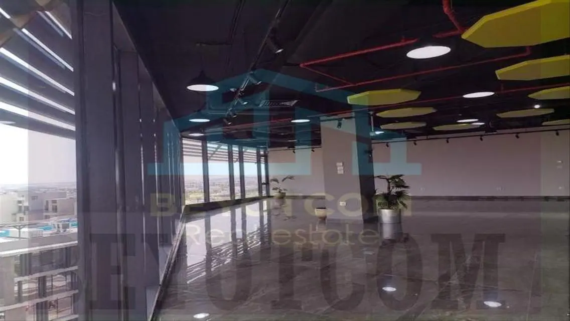 فرصة استثمارية رائعة في 300-3 SODIC